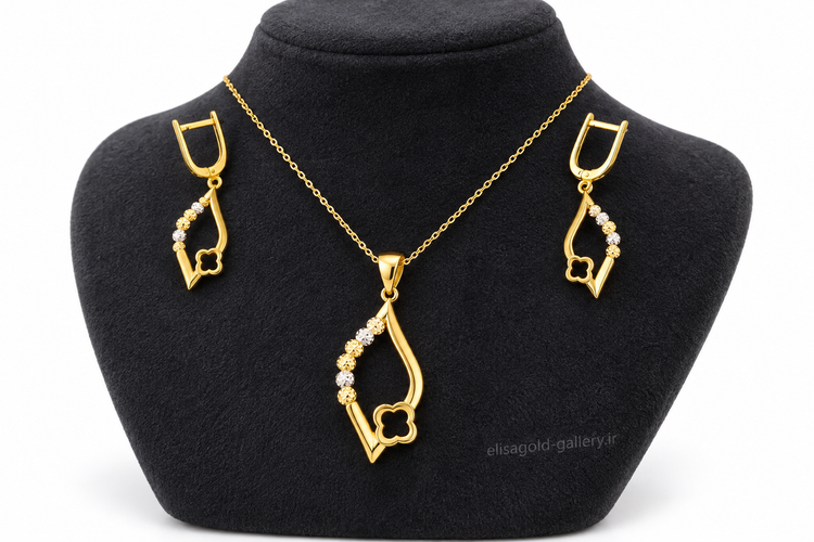 نیمست طلا ۱۸ عیار طرح شبدر اشکی دو رنگ 2.950 گرم